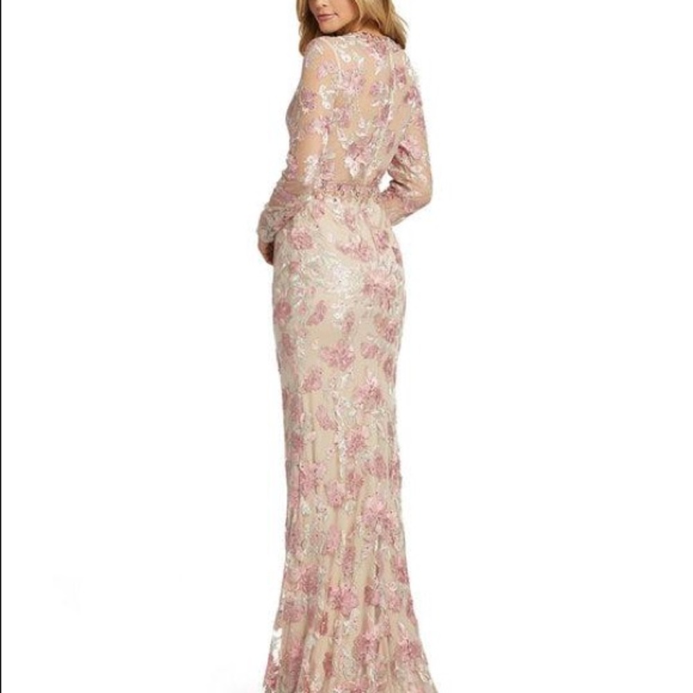Mac Duggal Floral Appliqué Trumpet Gown - Picture 3 of 13